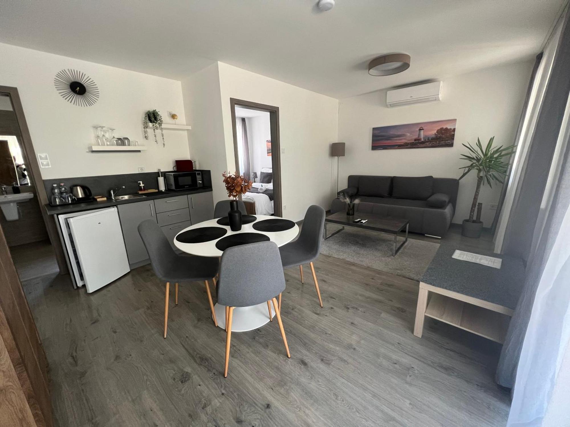 Sophia Apartman Goedoello Dış mekan fotoğraf